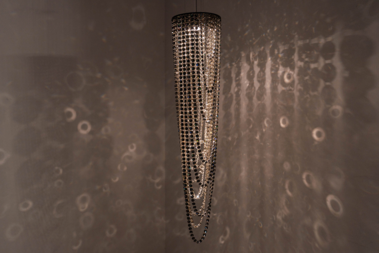 MIRAGE CRYSTAL CHANDELIER by Manooi