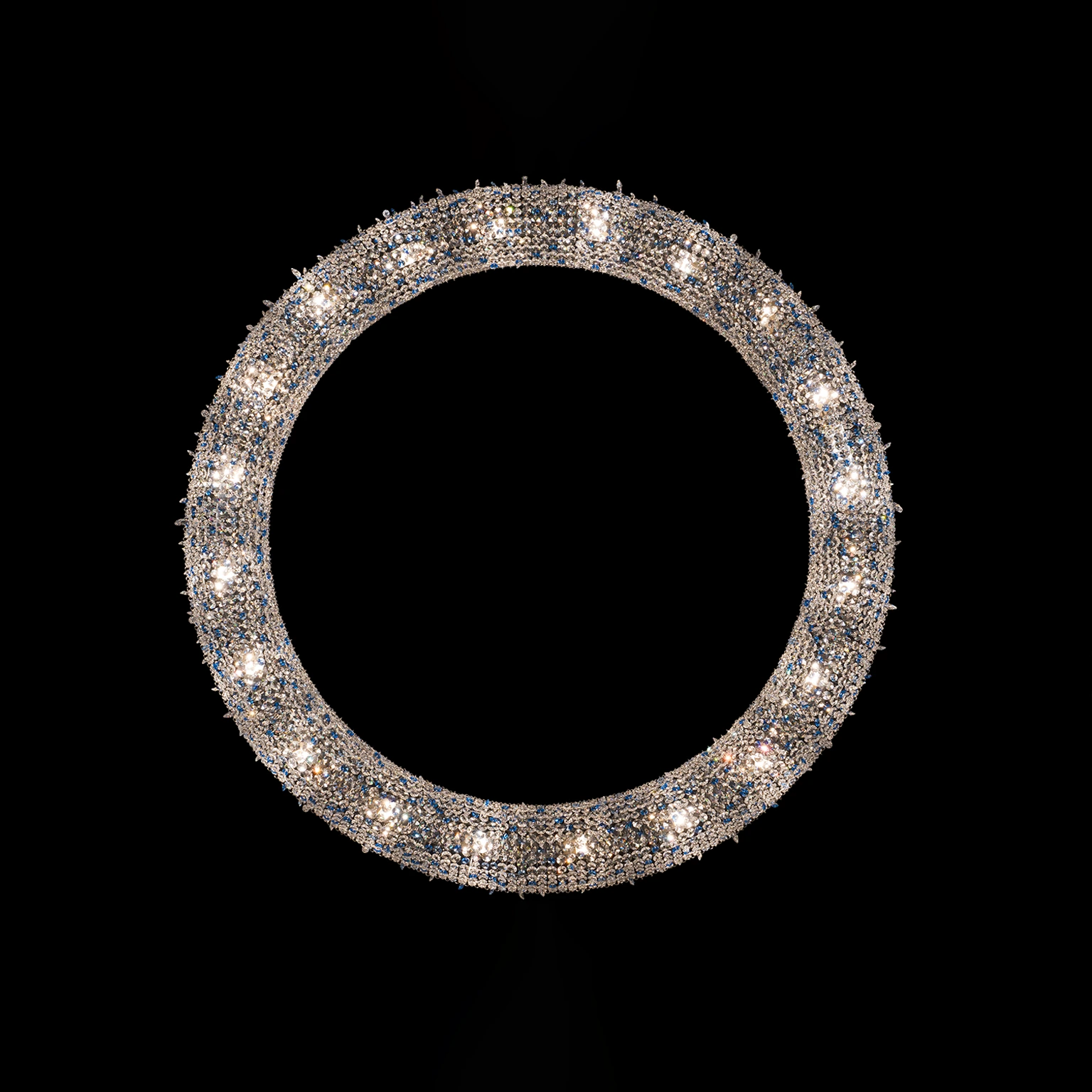 looop manooi crystal chandelier 3