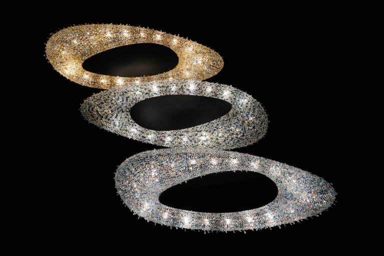 Swarovski chandelier Manooi Artica crystal chandelier made with Swarovski crystals – luxury modern chandelier for high-end interiors in the USA